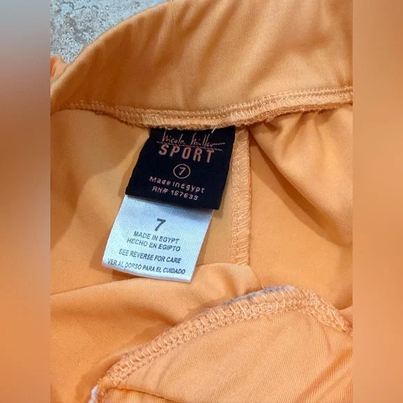 Nicole Miller 7 Girl Exercise Shorts - Picture 3 of 3